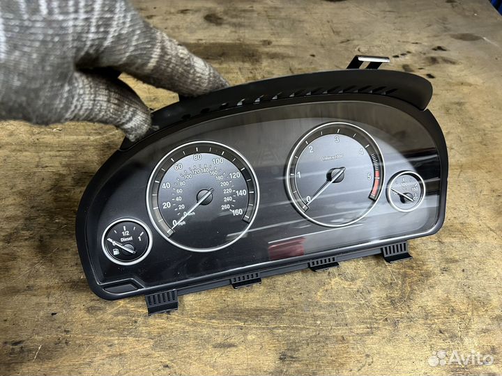 Панель приборов BMW F10 F11 Дизель в Милях