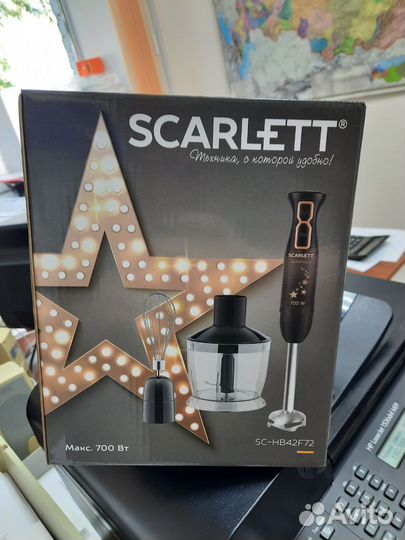 Продам блендер Scarlett SC-HB42F72