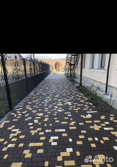Укладка тротуарной плитки брусчатки бордюров
