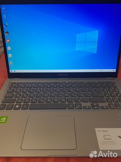 Ноутбук asus