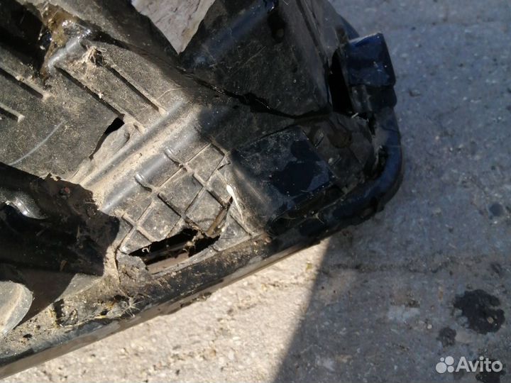 Фара передняя левая Kia Ceed 2 с 2012 год