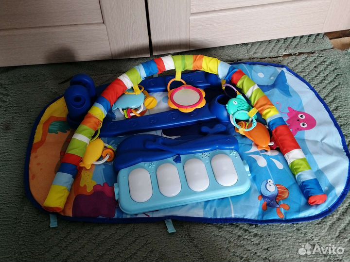 Развивающий коврик с пианино