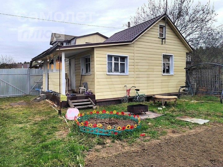 Дача 15 м² на участке 3 сот.