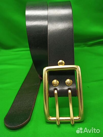 Мужской кожаный ремень