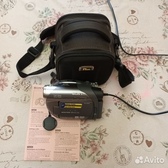 Видеокамера Sony DCR - DVD205