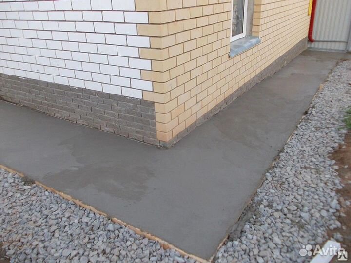 Бетонные дорожки и отмостки под ключ