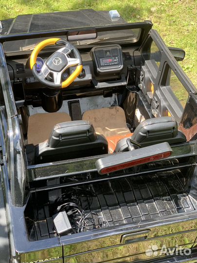 Mercedes Benz Maybach G650 AMG Landaulet