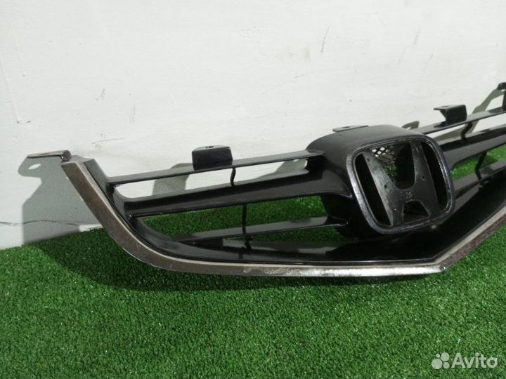 Решетка радиатора Honda Accord CL 2002-2006