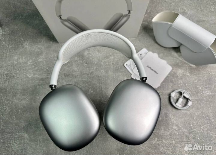 AirPods Max (2023г + гарантия)