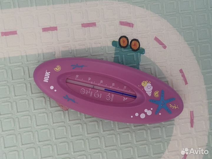 Пустышка и термометр