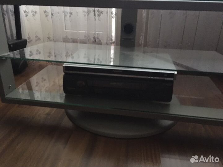 Тумба под телевизор и аппаратуру IKEA