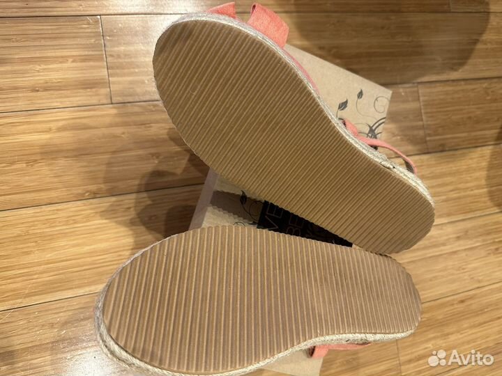Босоножки женские 38 размер