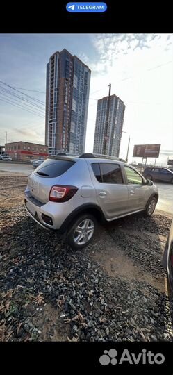 Renault Sandero Stepway 1.6 AT, 2016, 76 000 км