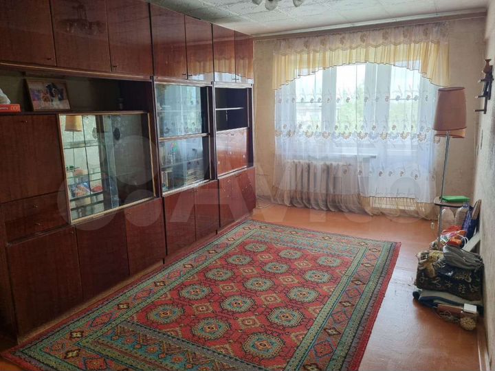 Комната 40 м² в 5-к., 5/5 эт.