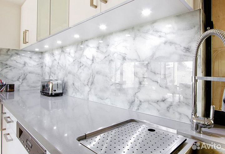 Стеклянный фартук под заказ