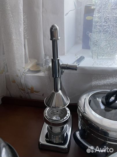 Соковыжималка для цитрусовых новая