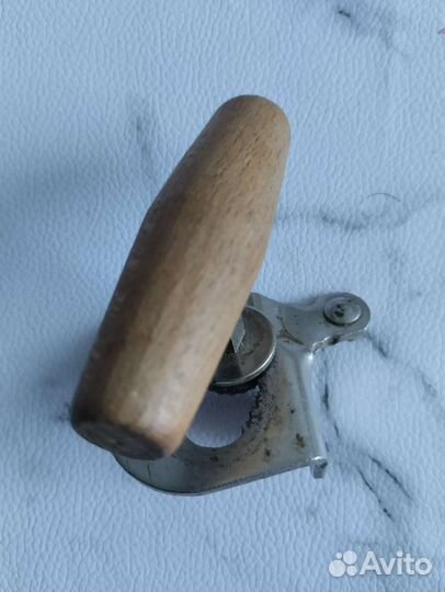 Открывалки и щипцы СССР