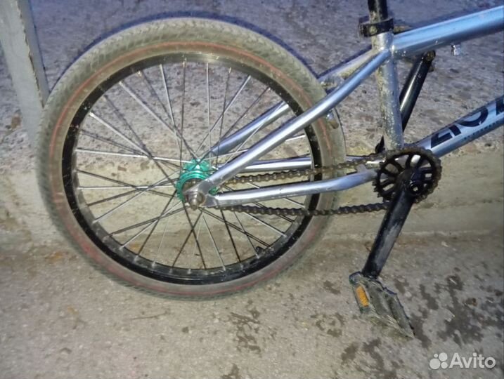 Трюковой велосипед bmx