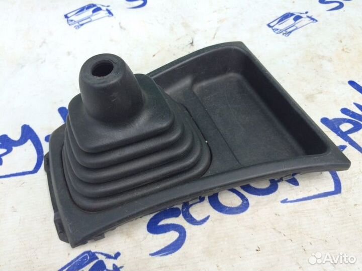 Накладка центральной консоли Subaru Impreza GC1