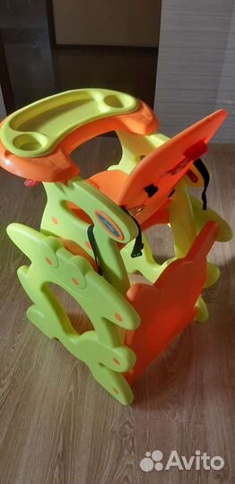 Детский стульчик для кормления