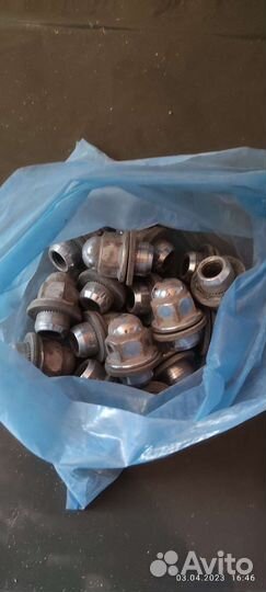 Гайки для литых дисков