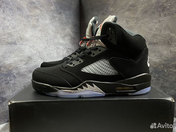 Кроссовки Nike Air Jordan 5 Metallic