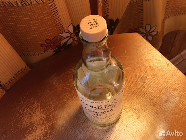 Бутылки от шотландского виски