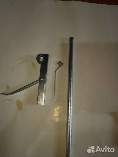 Приспособление для регулировки клапанов 2109