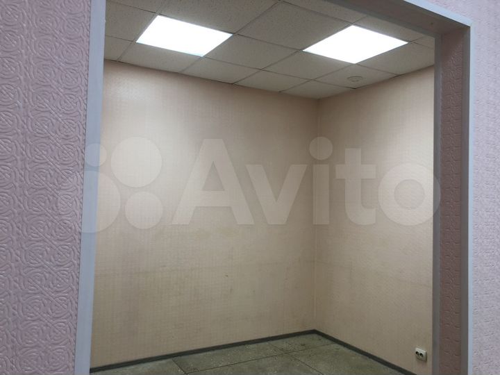 Торговая площадь, 48 м²