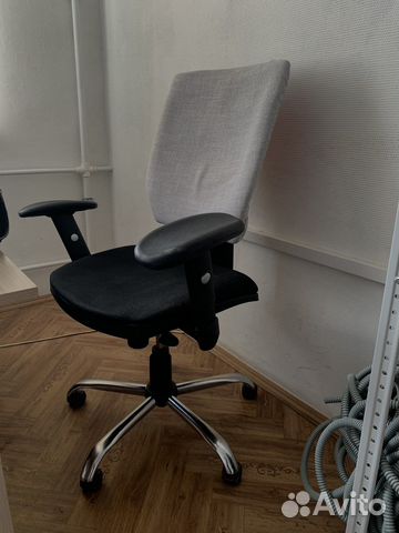 Компьютерное кресло