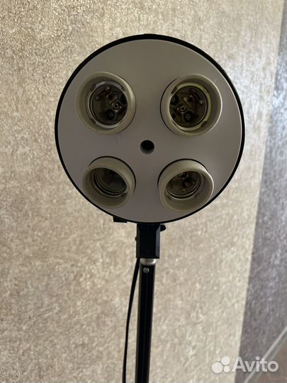 Софтбоксы с лампами и стойками (2шт)