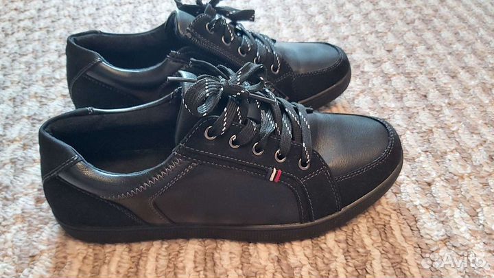 Ботинки подростковые