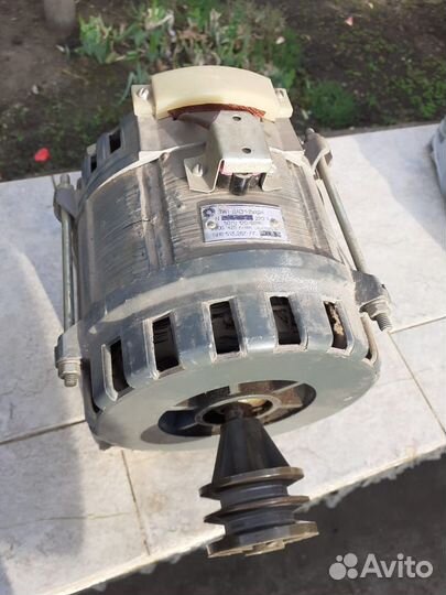 Электродвигатель 220В от стиральной машины СССР