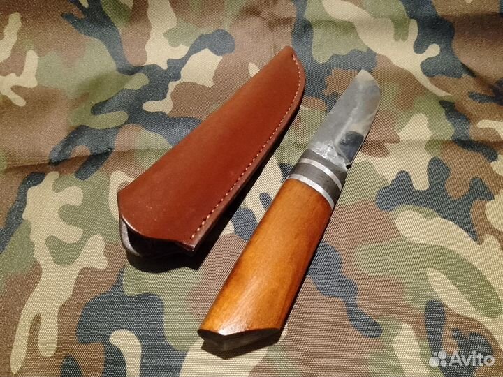 Кованный нож ручной работы