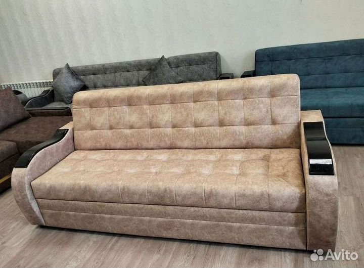 Прямой диван на заказ