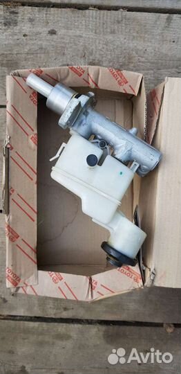 Главный тормозной цилиндр toyota hilux 47201-09210