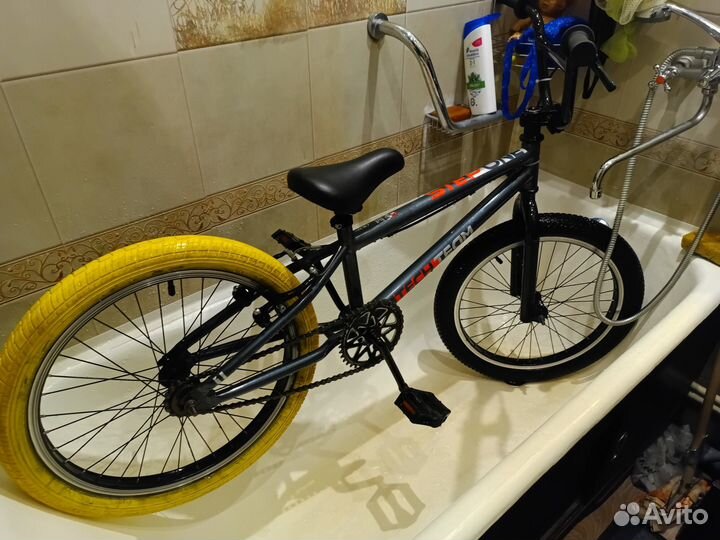 Трюковой велосипед bmx