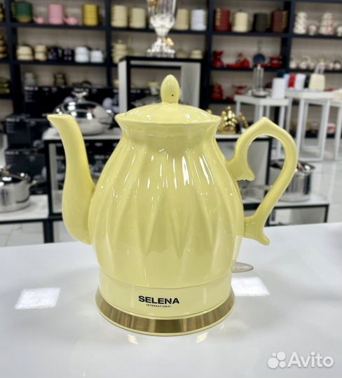 Электрический чайник Selena