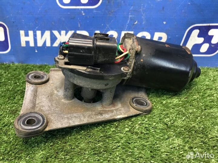 Моторчик стеклоочистителя передний Kia Sportage 1