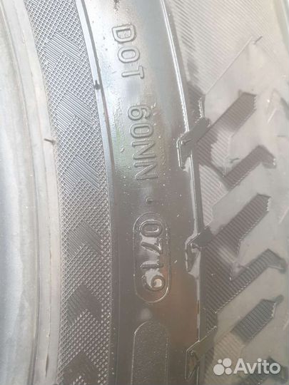 Nokian Tyres Hakkapeliitta 8 265/60 R45 114