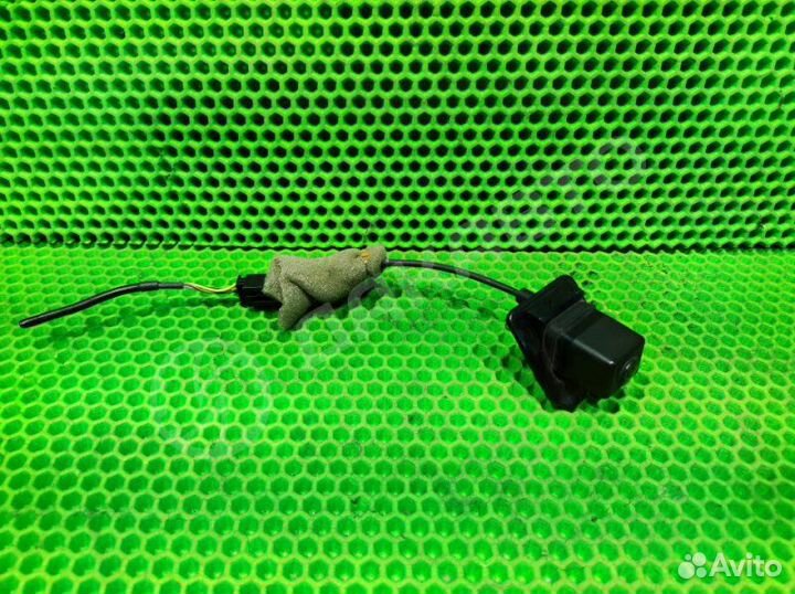 Камера заднего вида Mercedes-Benz C W204