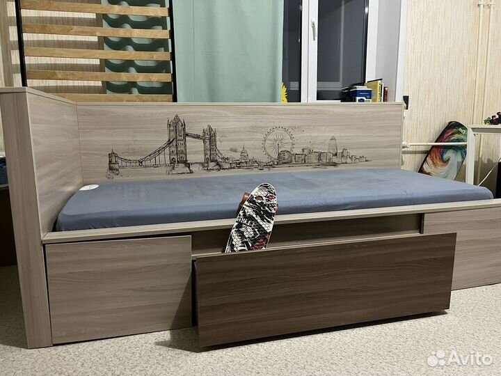 Кровать для школьника