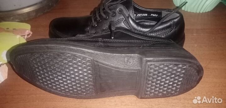 Обувь юнисекс 43 размер