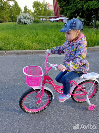 Велосипед для девочки 7 лет
