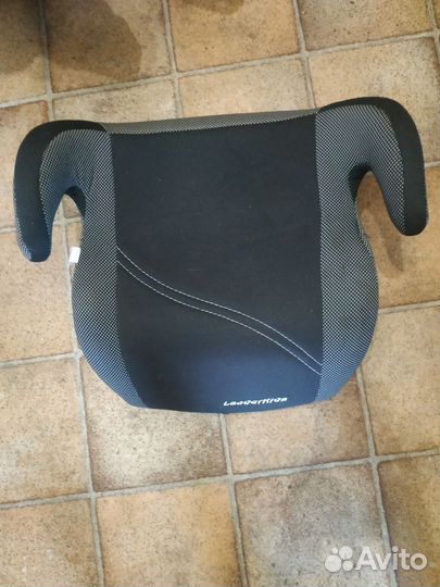 Бустер детский в машину