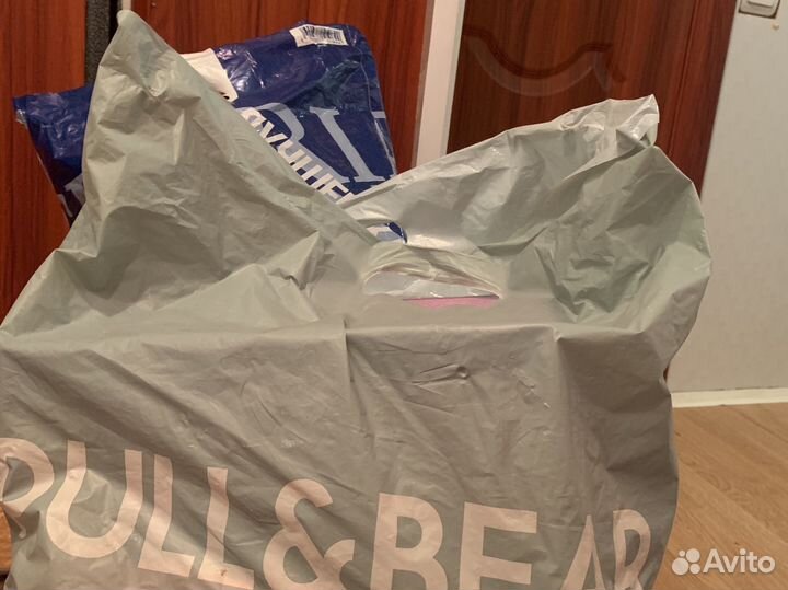 Женская одежда и обувь