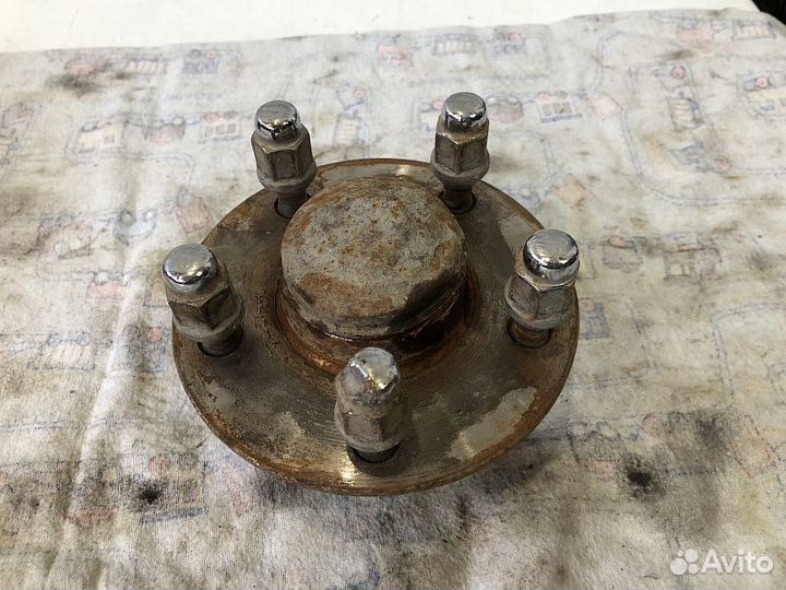 Ступица колеса заднего ABS Nissan Primera P12