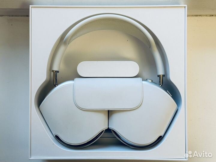 Беспроводные наушники Apple AirPods Max