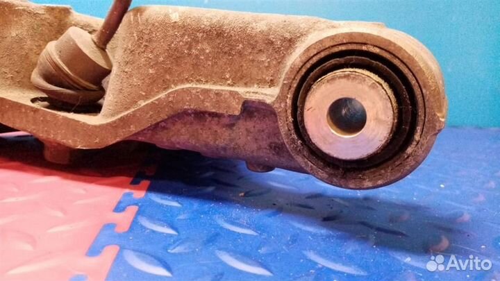 Рычаг задний H образный левый BMW 5-серия E60/E61