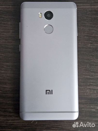 Телефон Xiaomi